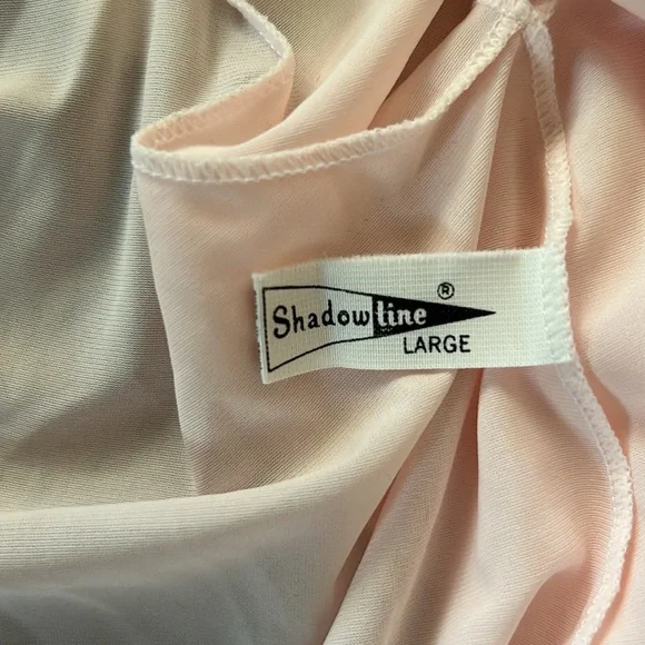 Vintage Baby Pink Bed Jacket w Pink Lace - Picture 8 of 9